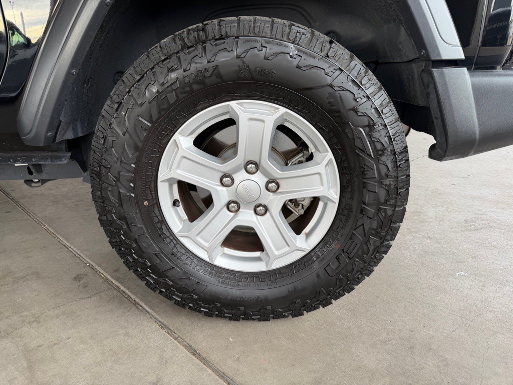 2020 Jeep Wrangler Image 50