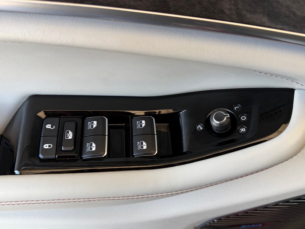 2022 Jeep Grand Cherokee Image 21
