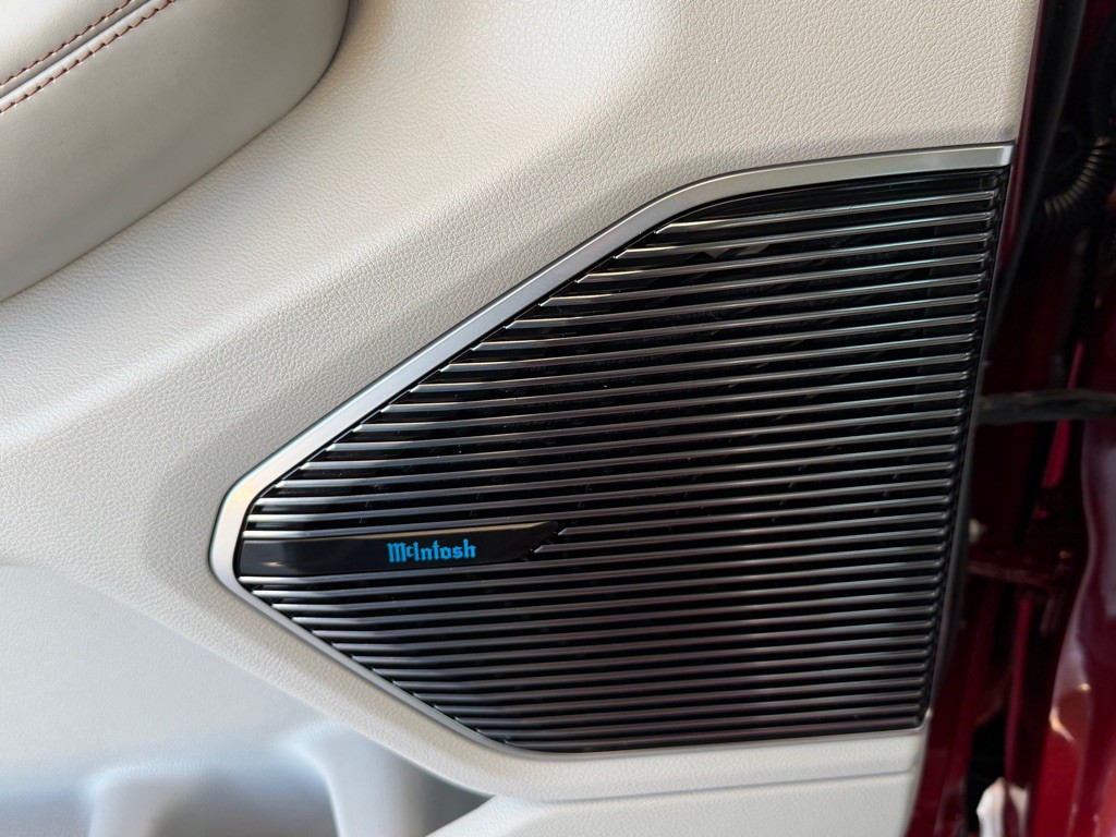 2022 Jeep Grand Cherokee Image 23