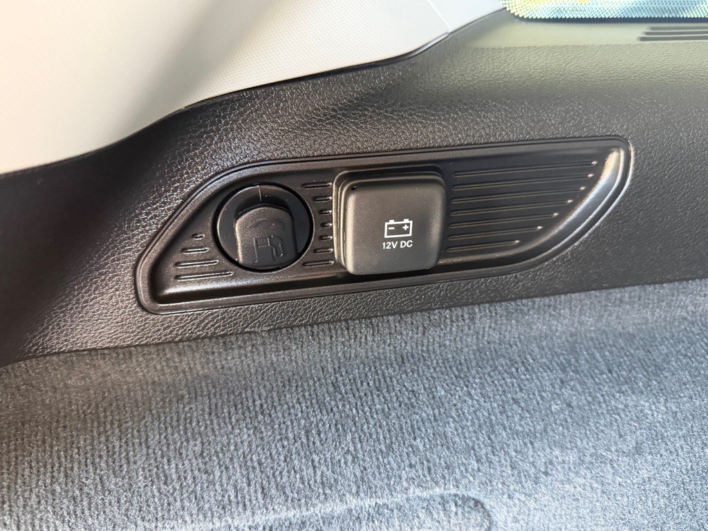 2022 Jeep Grand Cherokee Image 33