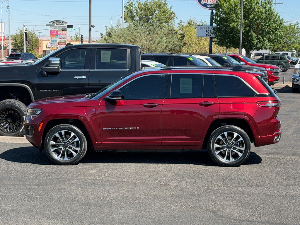 2022 Jeep Grand Cherokee Image 46