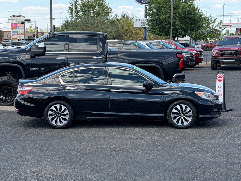 2017 Honda Accord Image 3