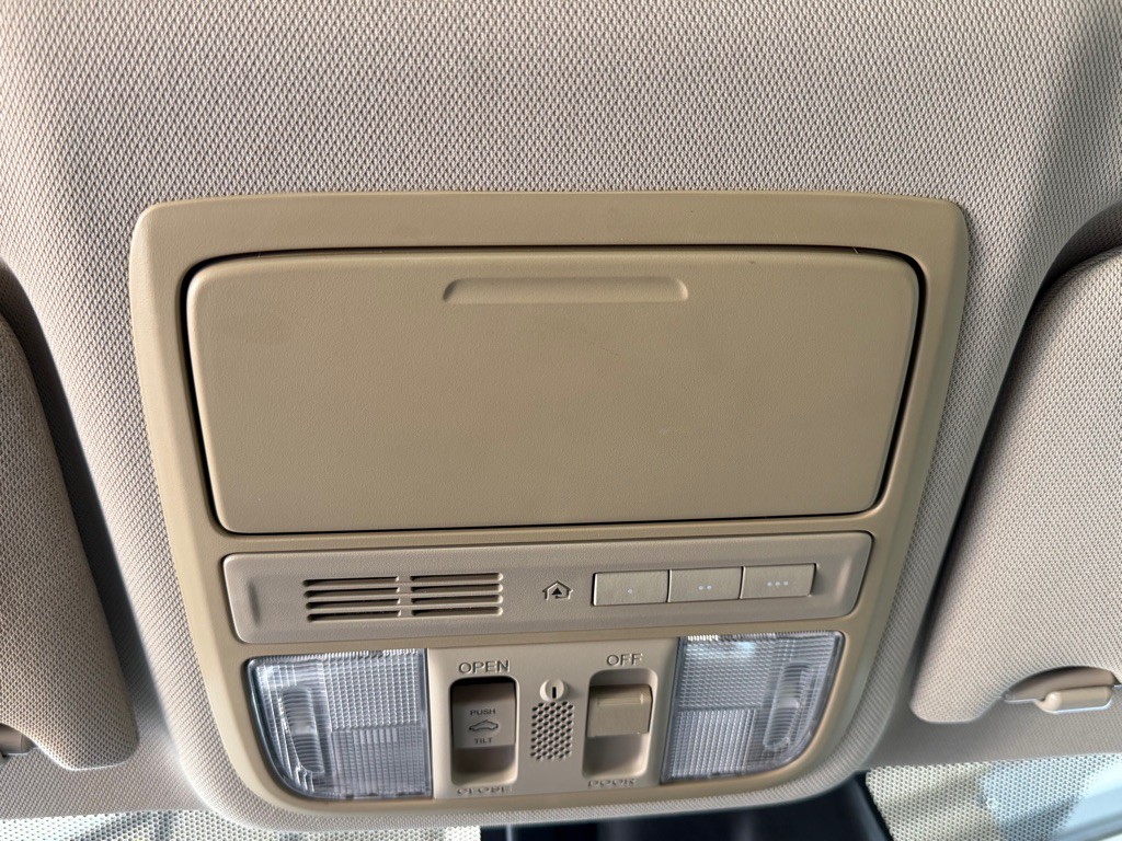 2017 Honda Accord Image 20