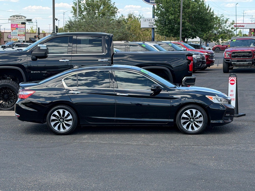 2017 Honda Accord Image 55