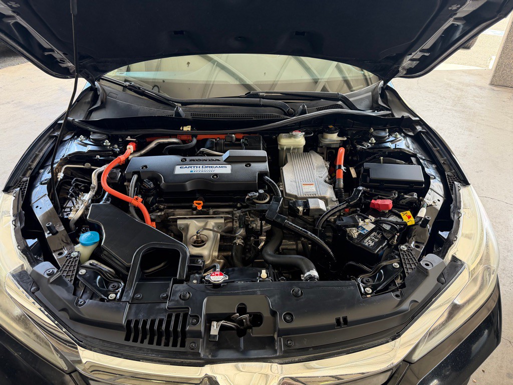 2017 Honda Accord Image 59