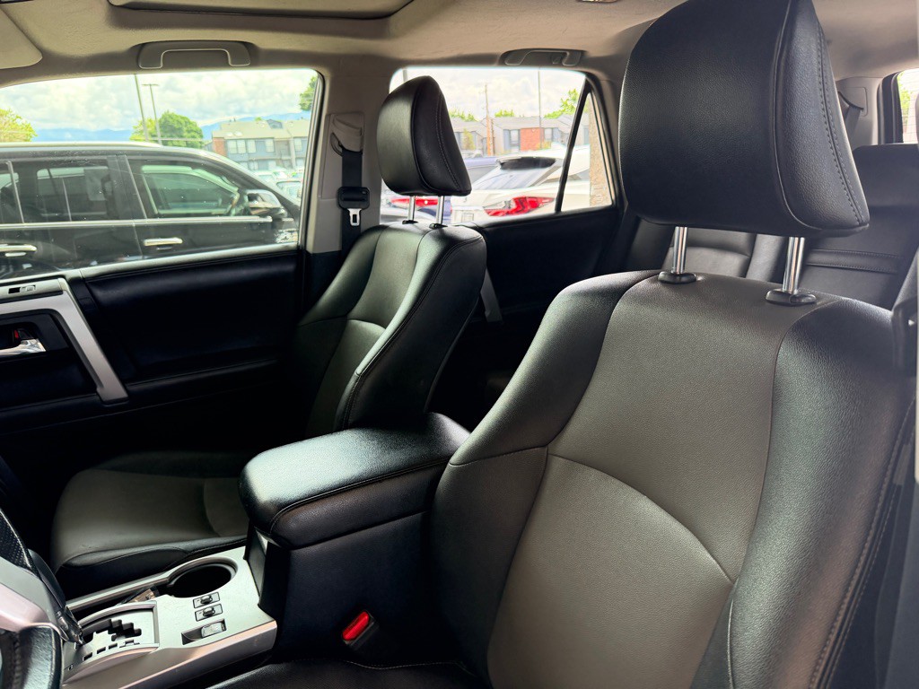 2018 Toyota 4Runner Image 6