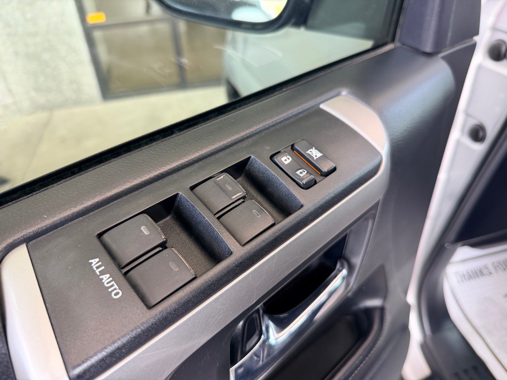2018 Toyota 4Runner Image 8