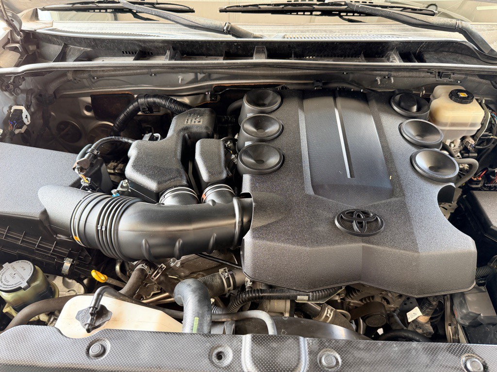 2018 Toyota 4Runner Image 26