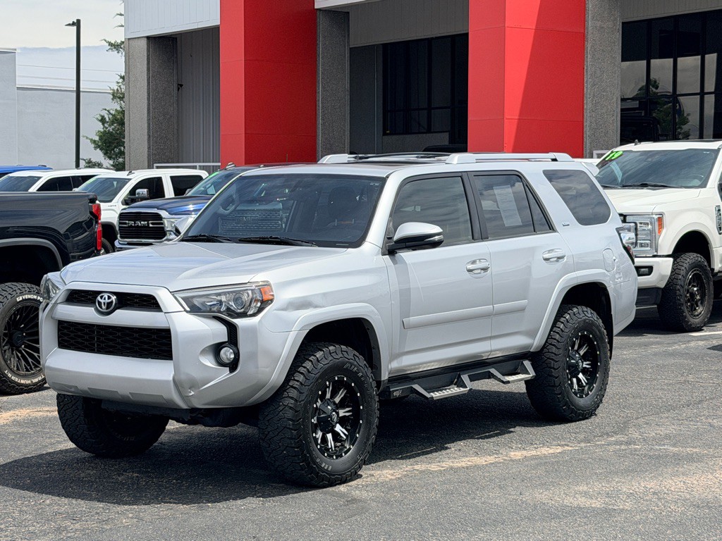 2018 Toyota 4Runner Image 30