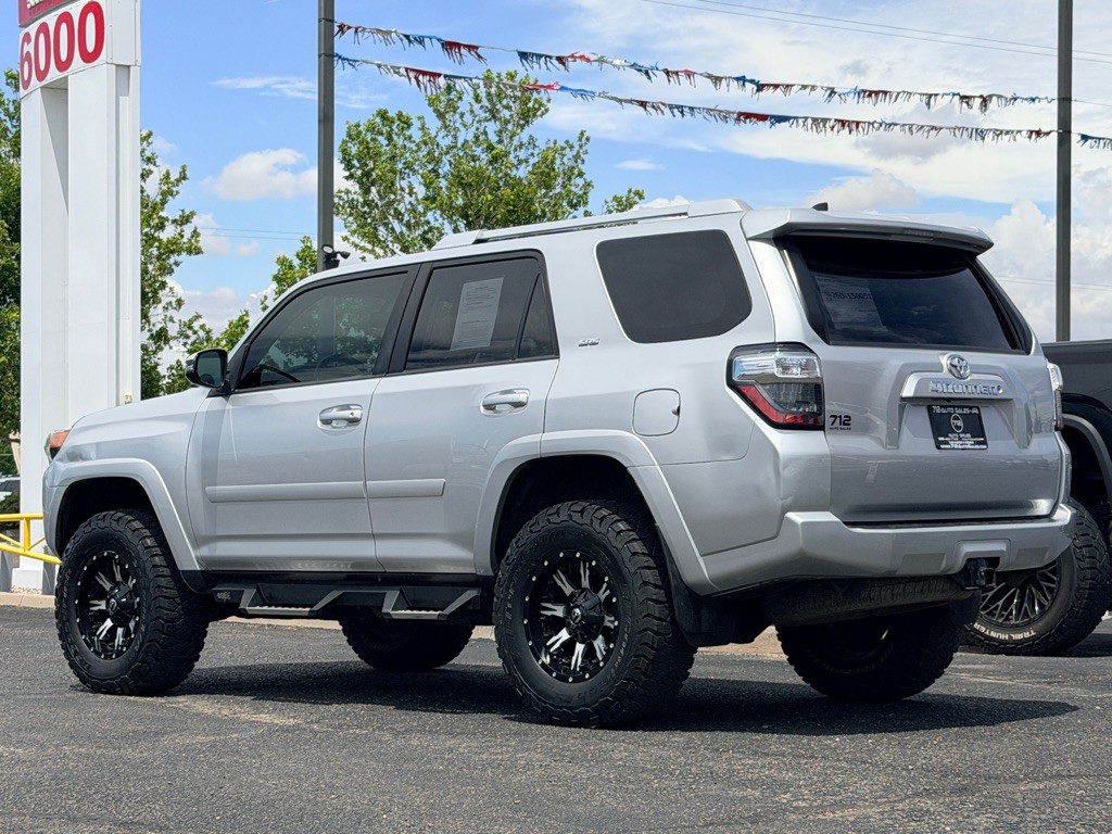 2018 Toyota 4Runner Image 35