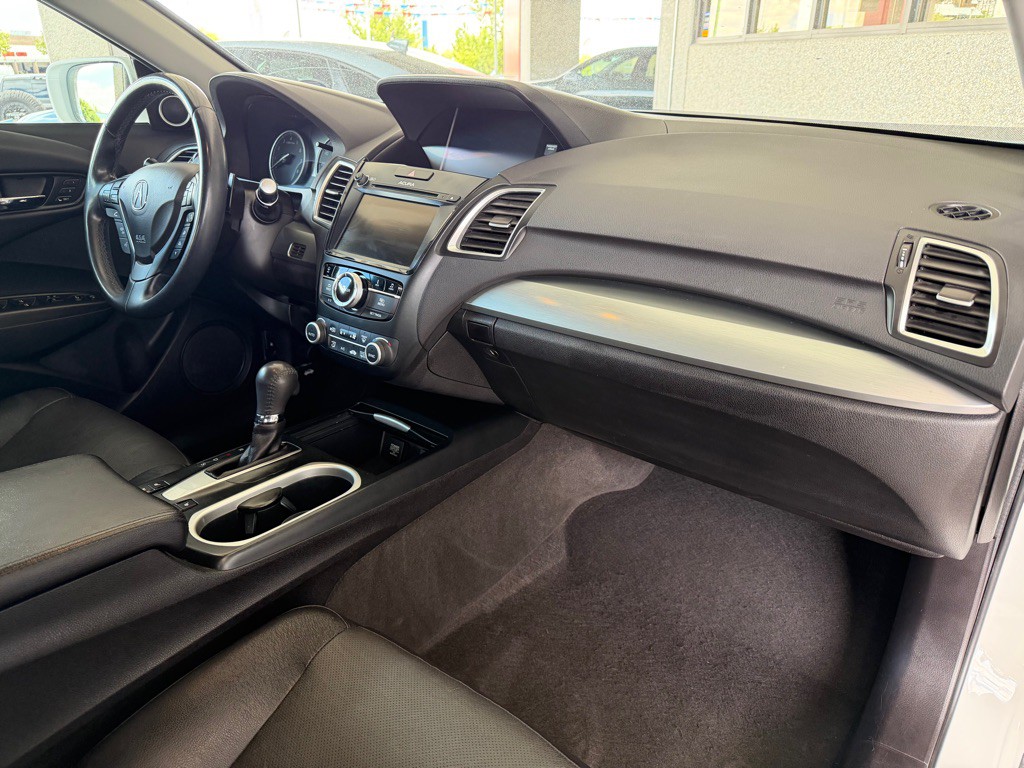 2017 Acura RDX Image 37