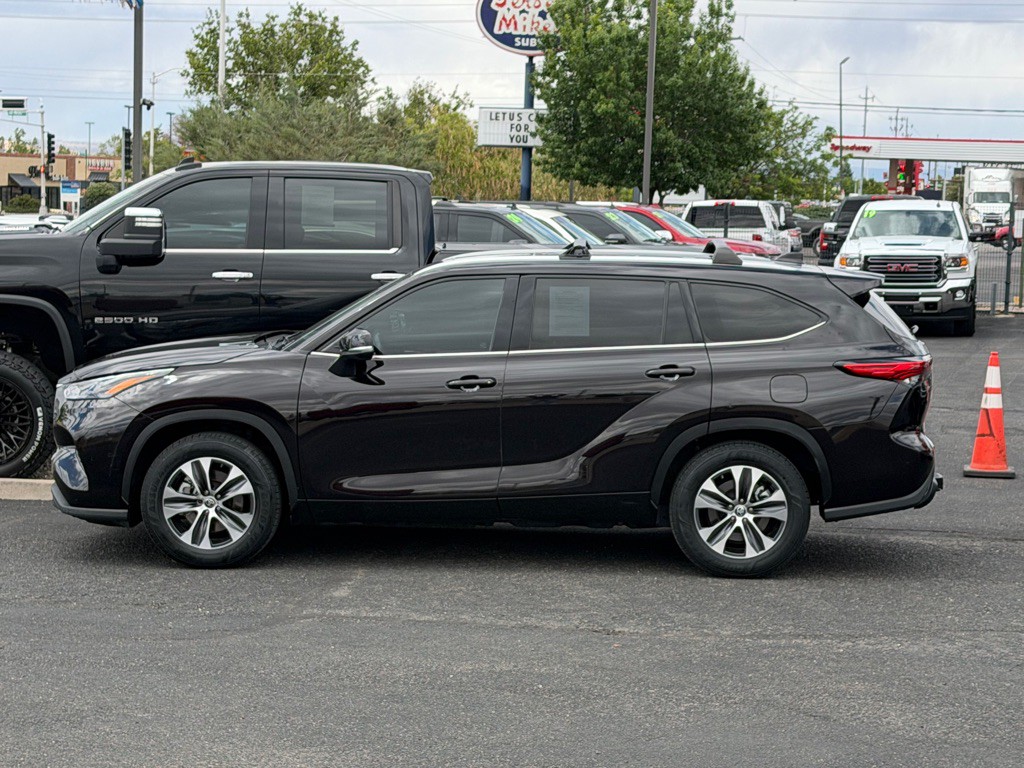 2022 Toyota Highlander Image 45