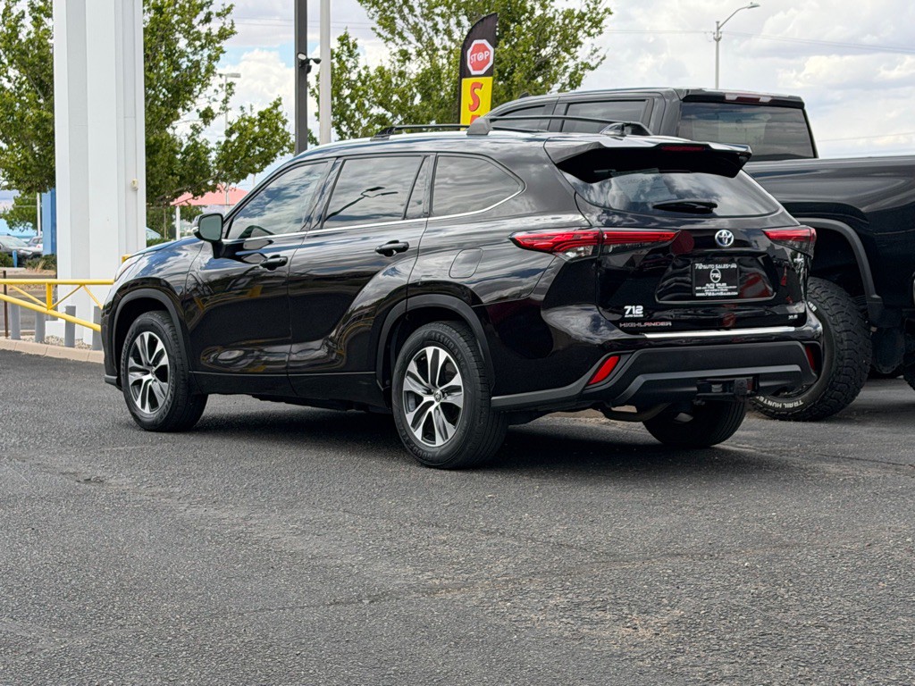 2022 Toyota Highlander Image 48