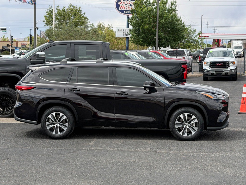 2022 Toyota Highlander Image 53