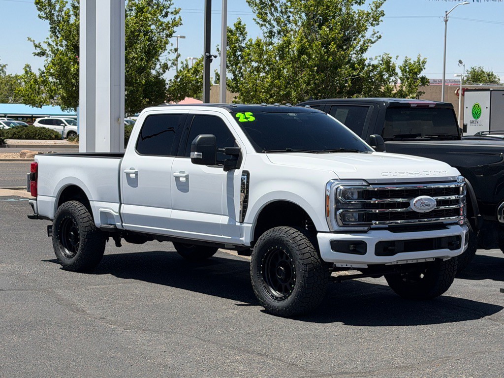 2025 Ford F-250 Image 4
