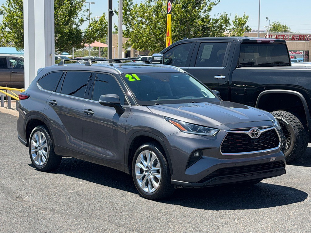 2021 Toyota Highlander Image 4