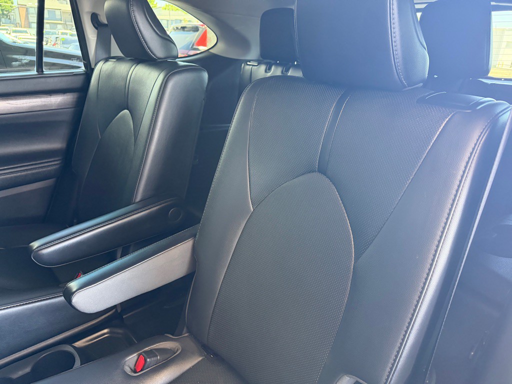 2021 Toyota Highlander Image 23