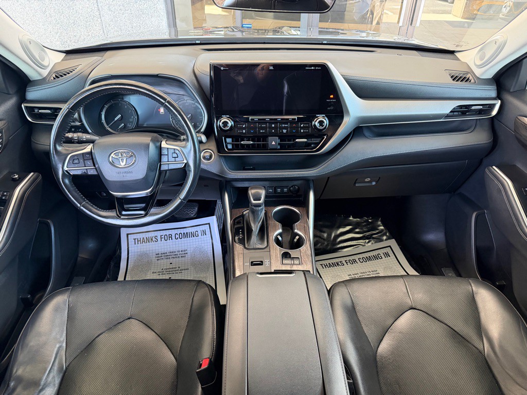 2021 Toyota Highlander Image 26