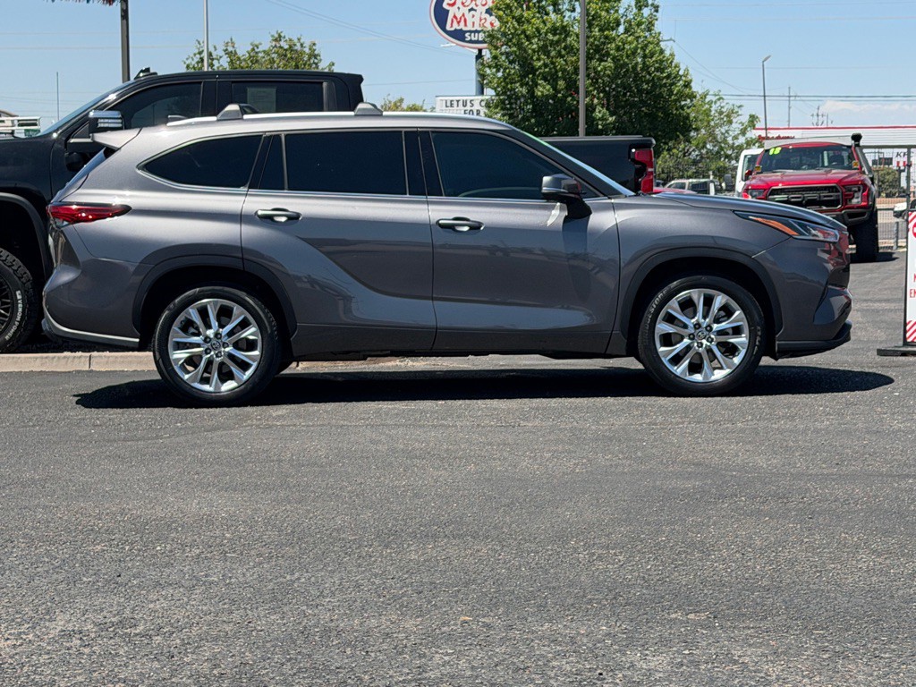 2021 Toyota Highlander Image 54
