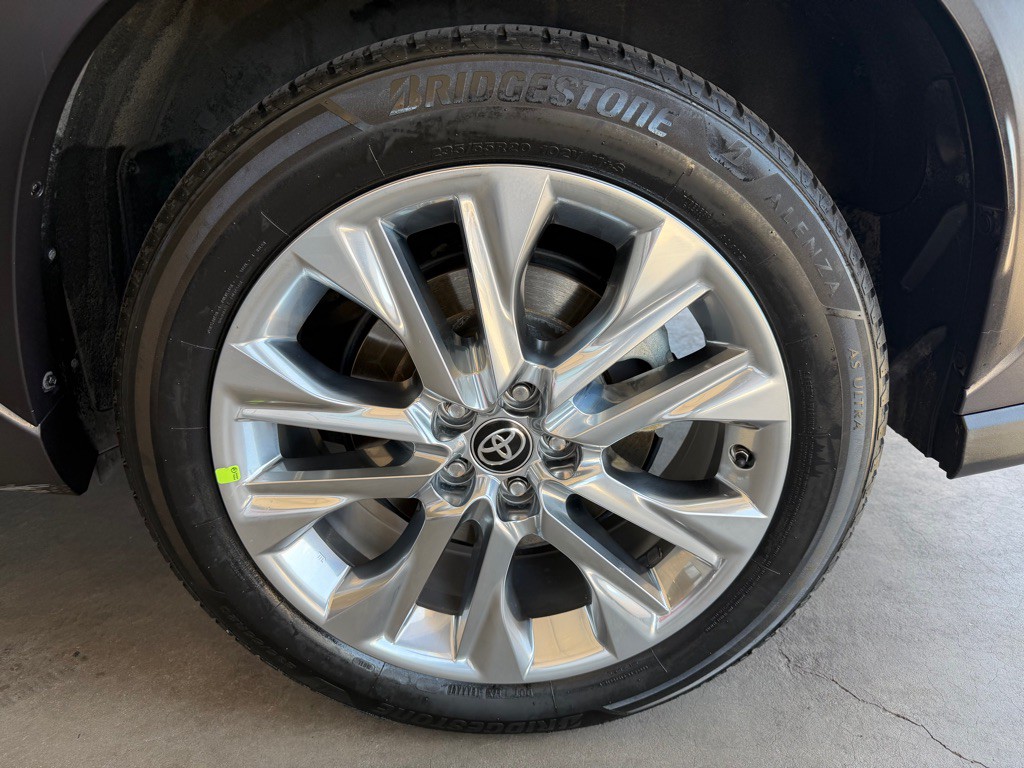 2021 Toyota Highlander Image 61