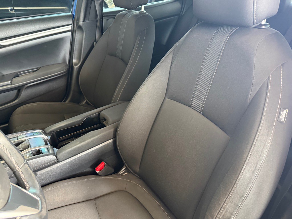 2018 Honda Civic Image 6