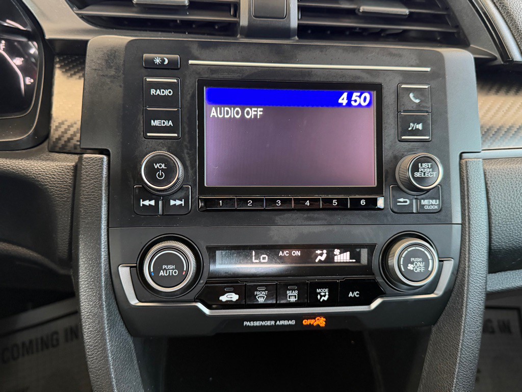 2018 Honda Civic Image 11