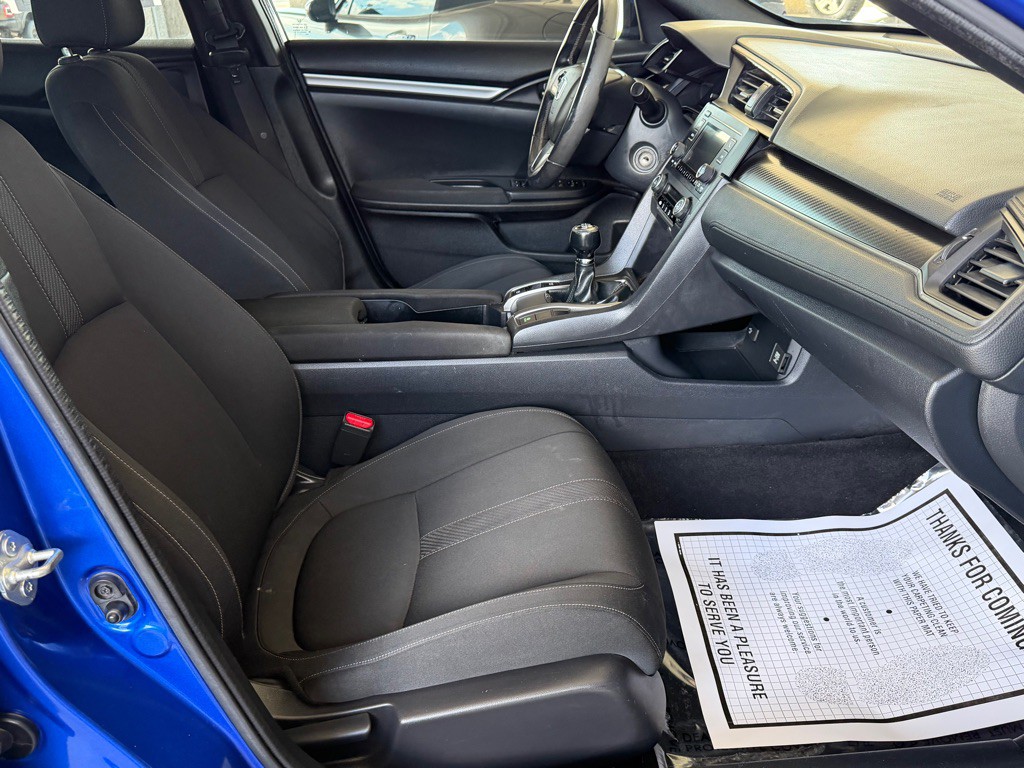 2018 Honda Civic Image 30