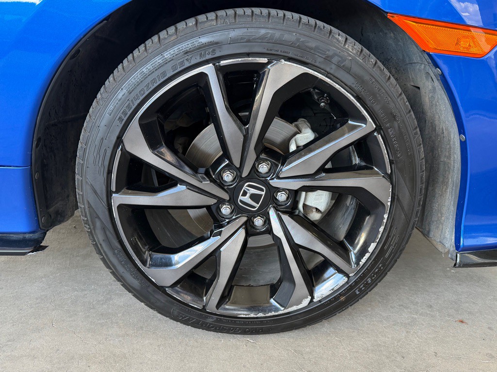2018 Honda Civic Image 52