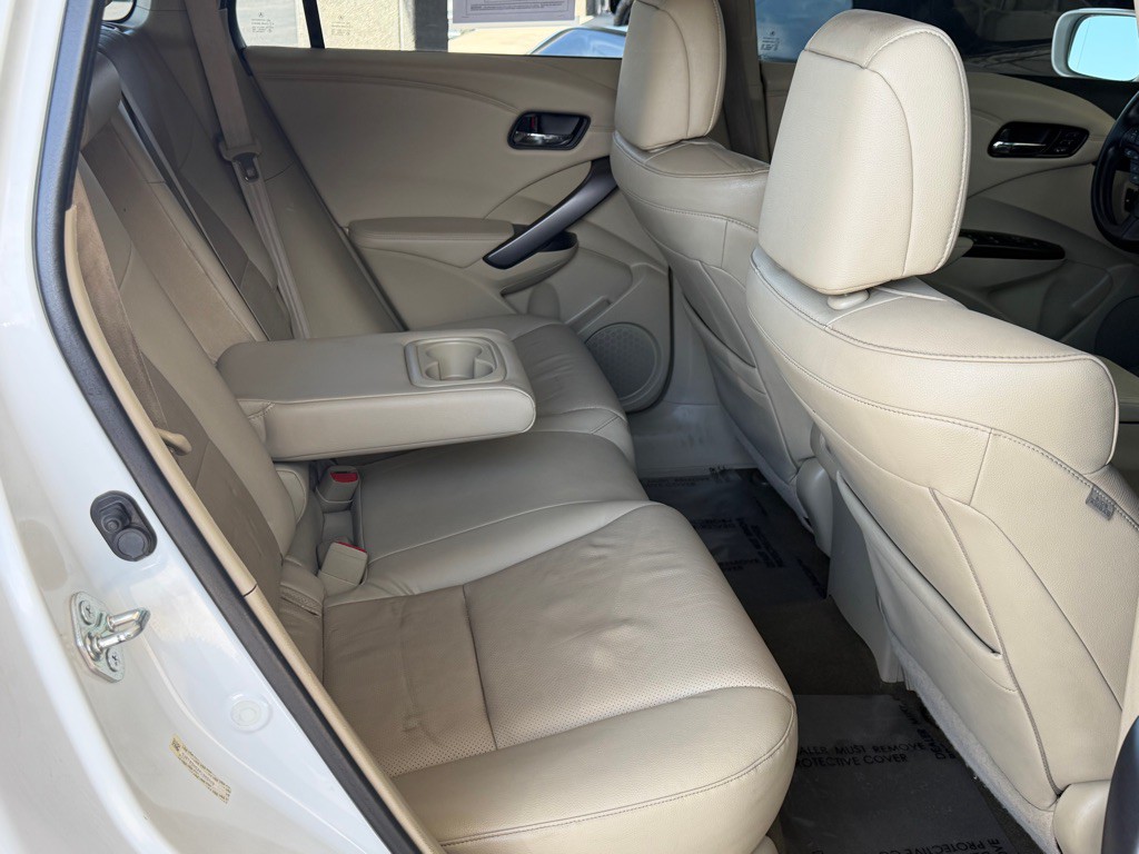 2015 Acura RDX Image 32