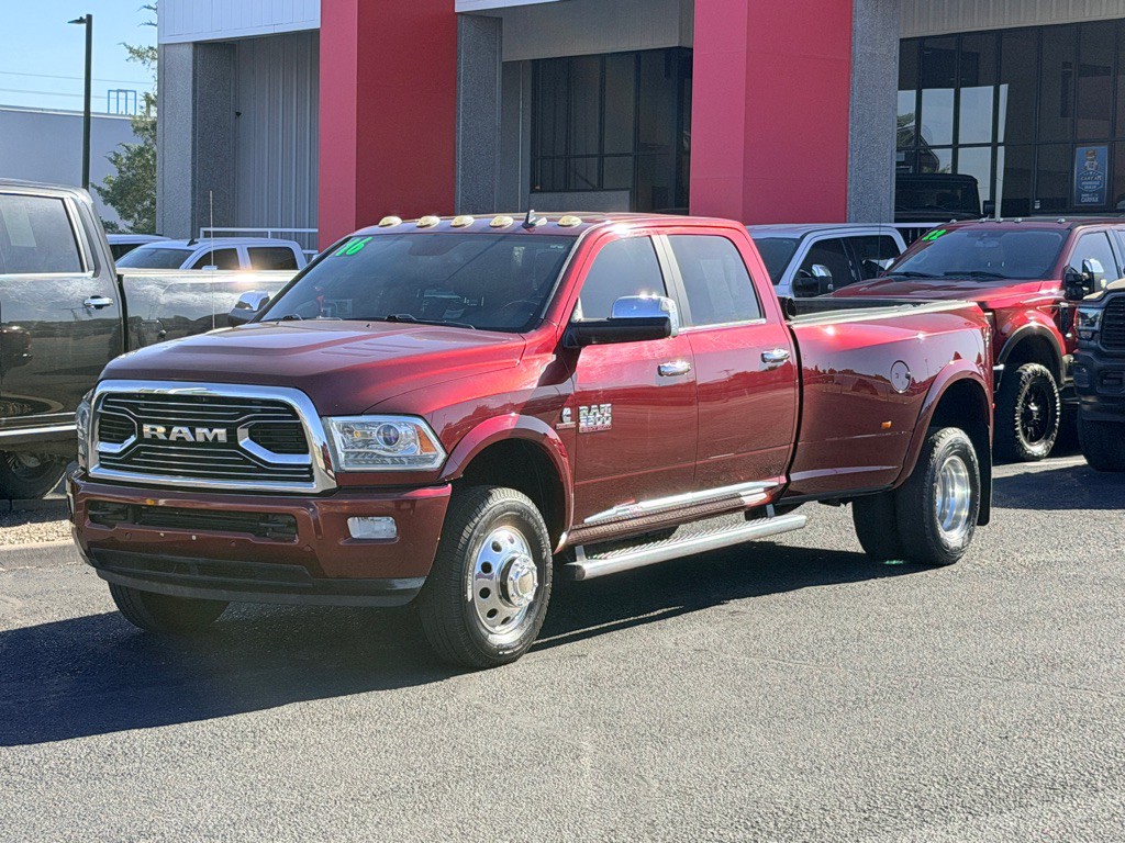 2016 RAM 3500 Image 1