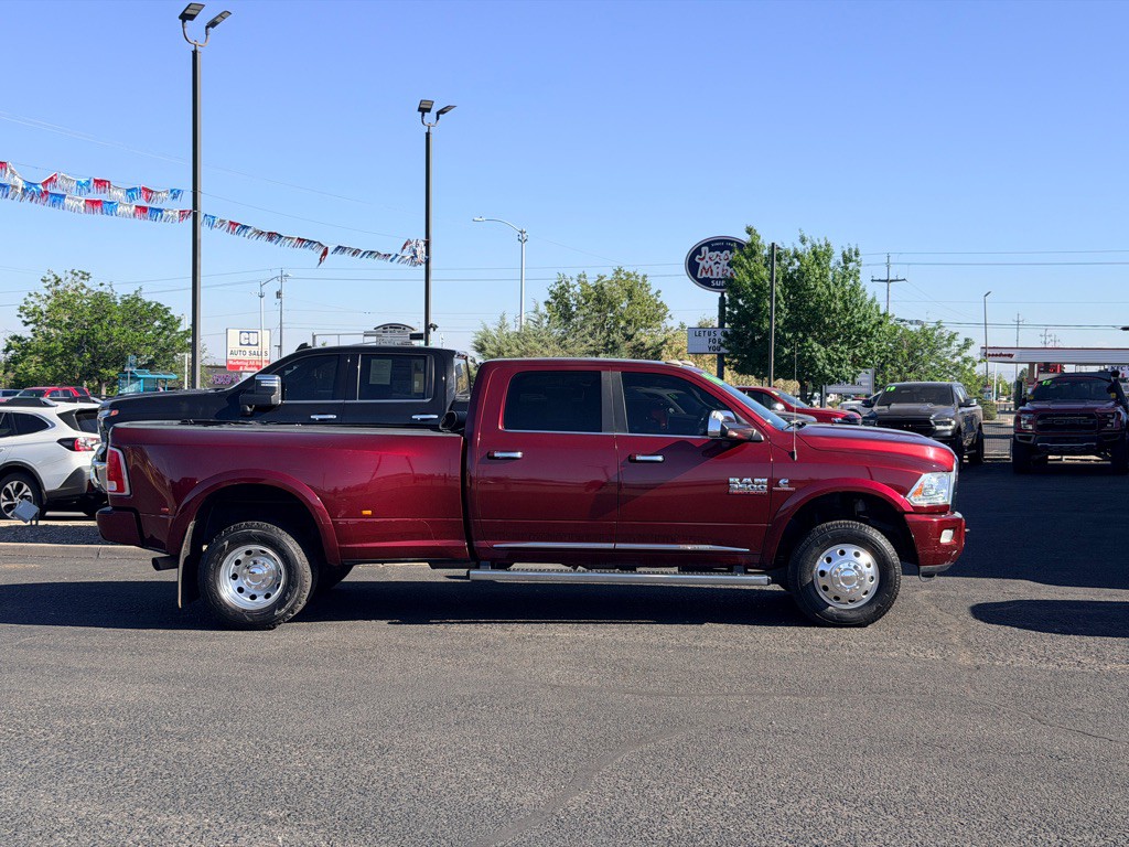 2016 RAM 3500 Image 3