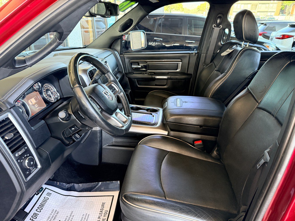 2016 RAM 3500 Image 7