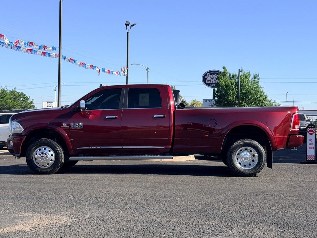 2016 RAM 3500 Image 41