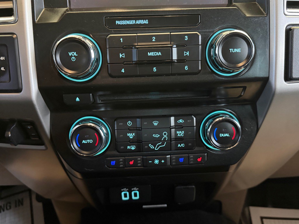 2017 Ford F-350 Image 14