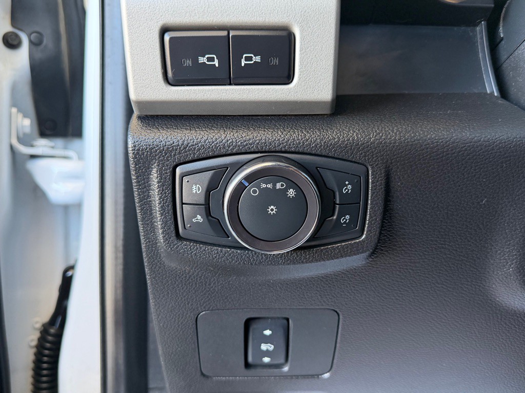 2017 Ford F-350 Image 18