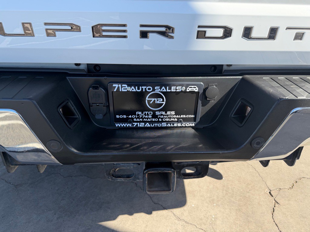2017 Ford F-350 Image 26