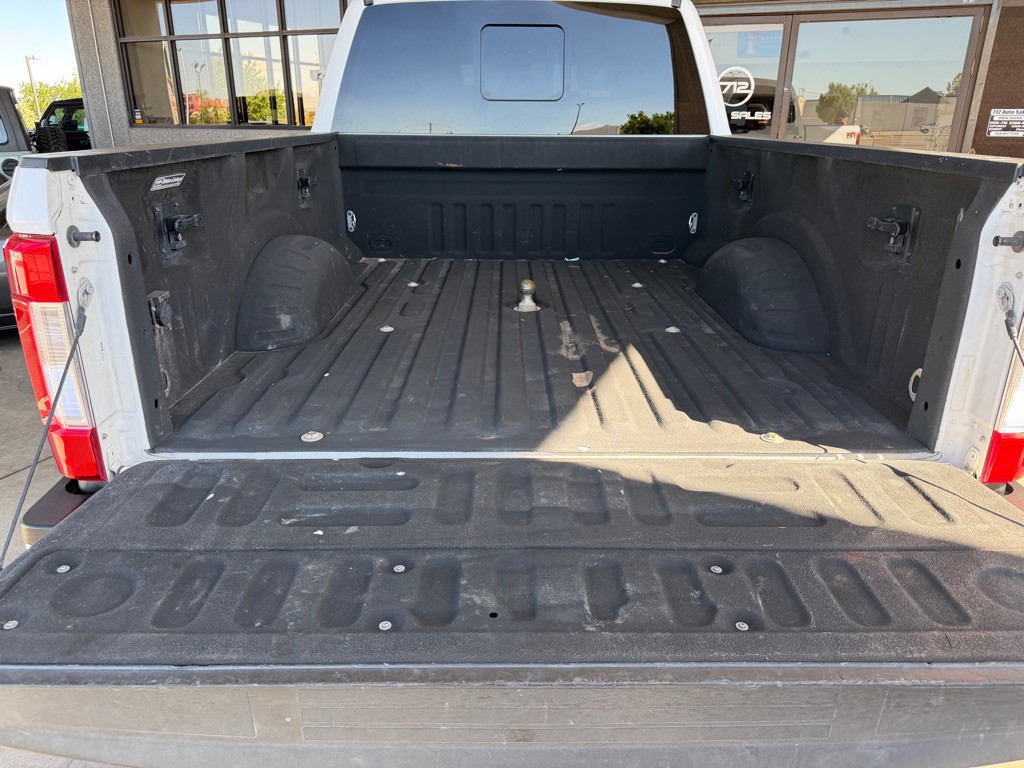 2017 Ford F-350 Image 27