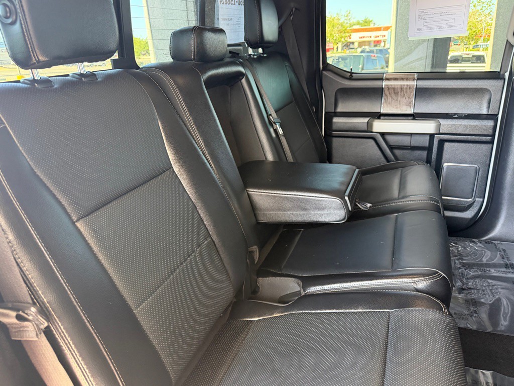 2017 Ford F-350 Image 30