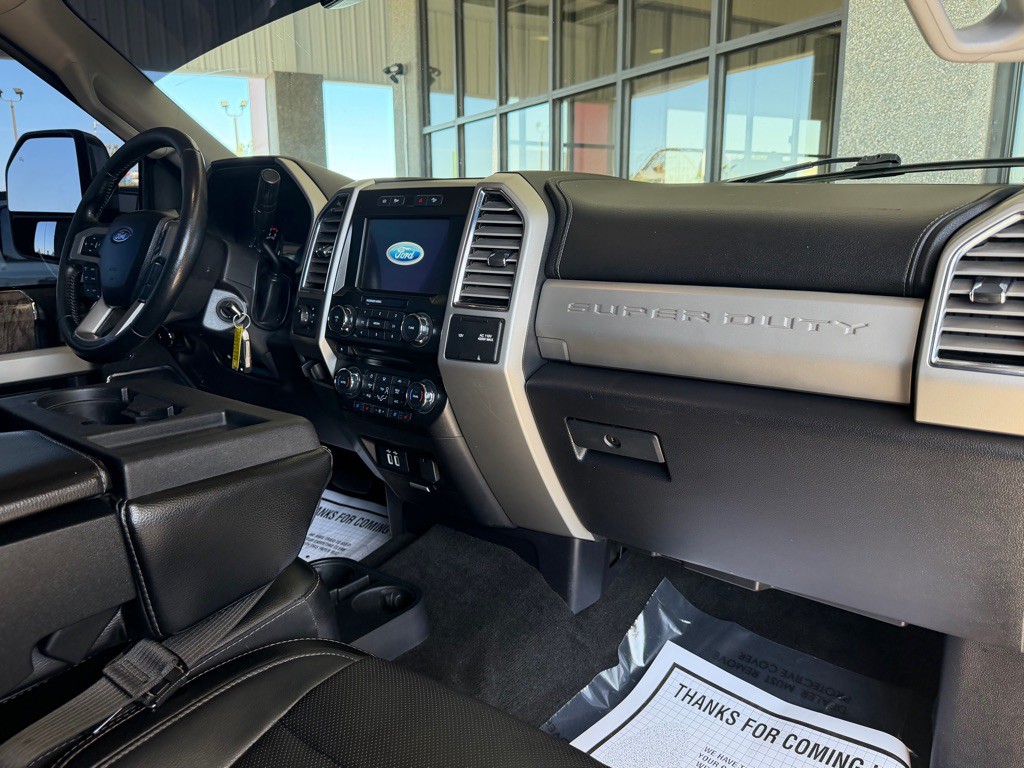 2017 Ford F-350 Image 35