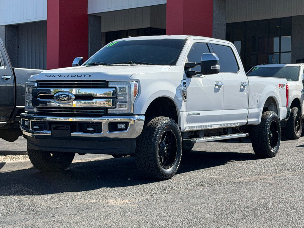 2017 Ford F-350 Image 40