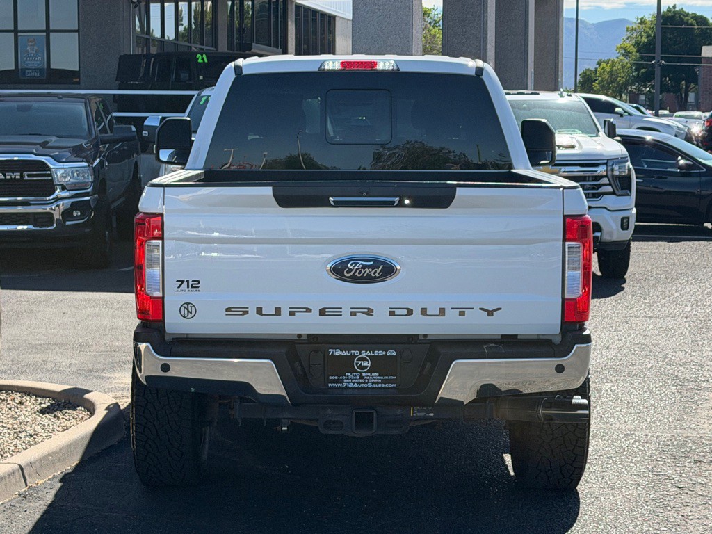 2017 Ford F-350 Image 45