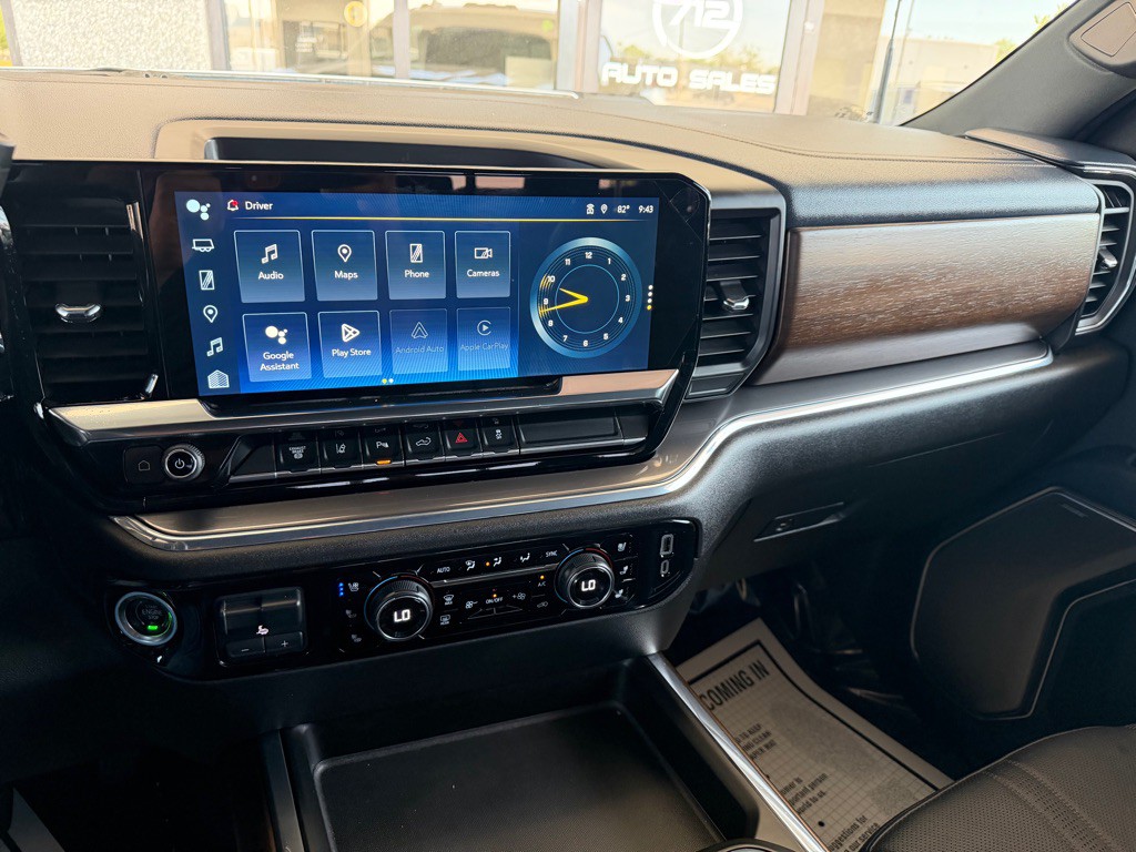 2024 Chevrolet Silverado 1500 Image 16