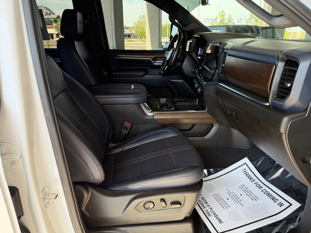 2024 Chevrolet Silverado 1500 Image 42