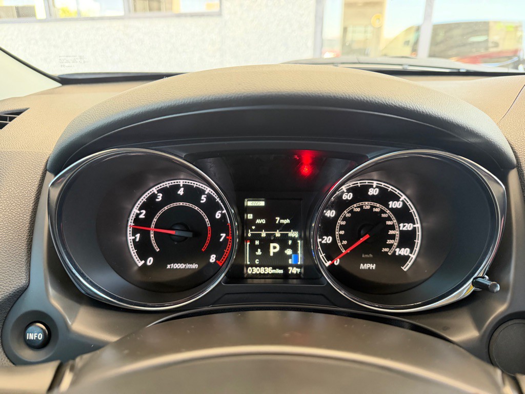 2024 Mitsubishi Outlander Image 12