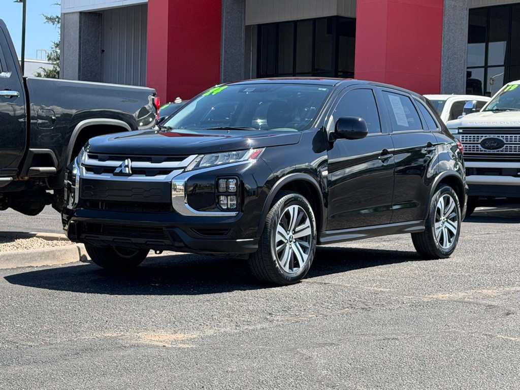 2024 Mitsubishi Outlander Image 40
