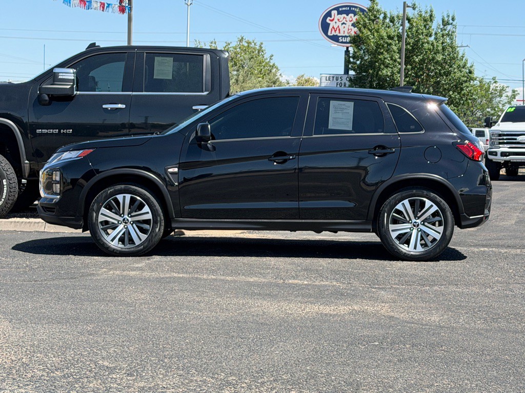 2024 Mitsubishi Outlander Image 42