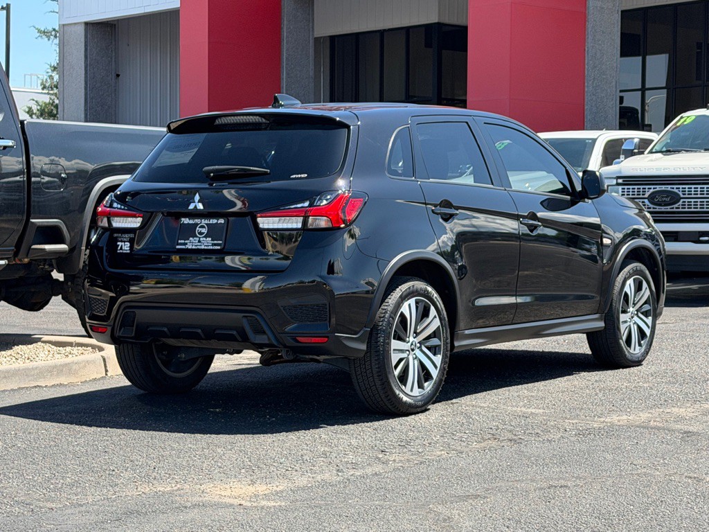 2024 Mitsubishi Outlander Image 48