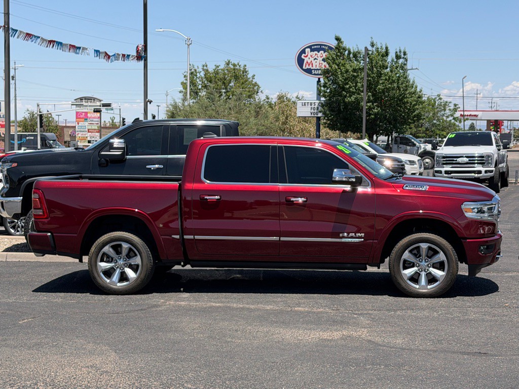 2021 RAM 1500 Image 3