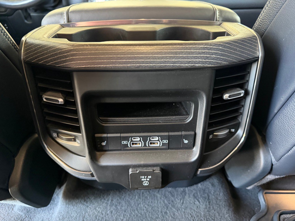 2021 RAM 1500 Image 25