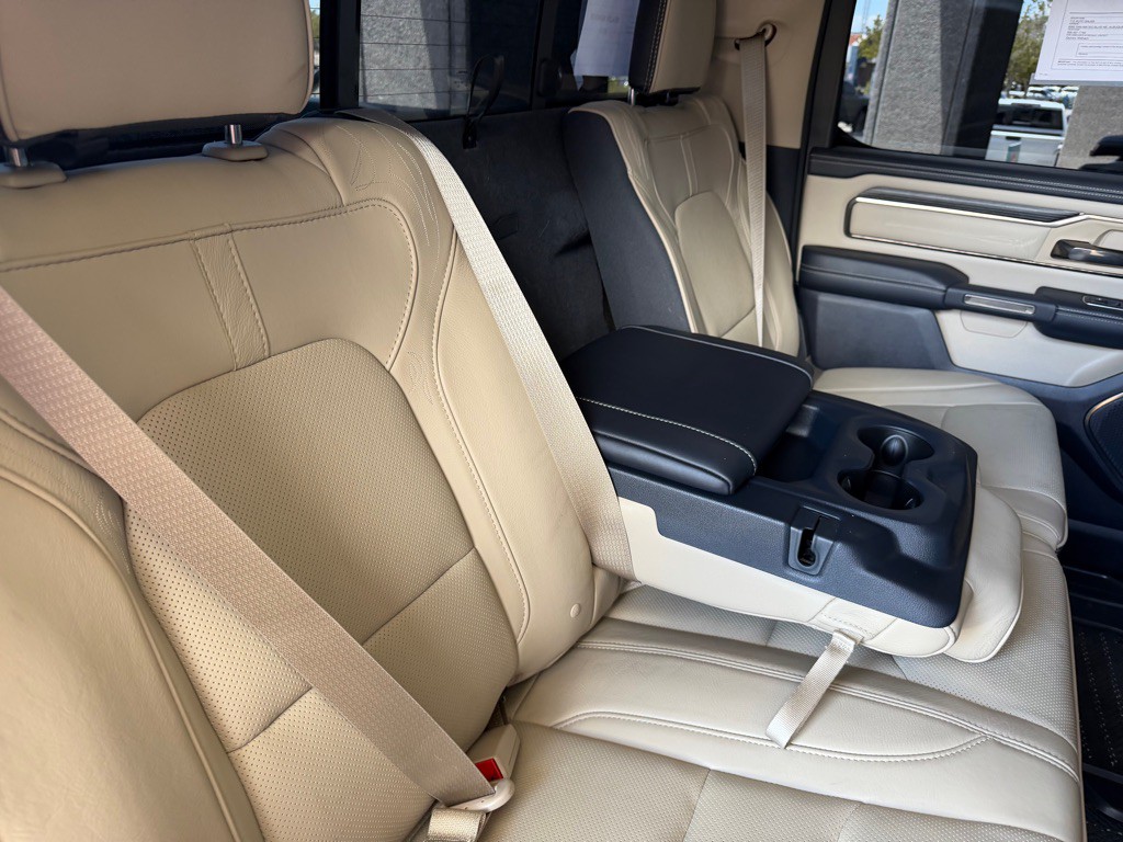 2021 RAM 1500 Image 32